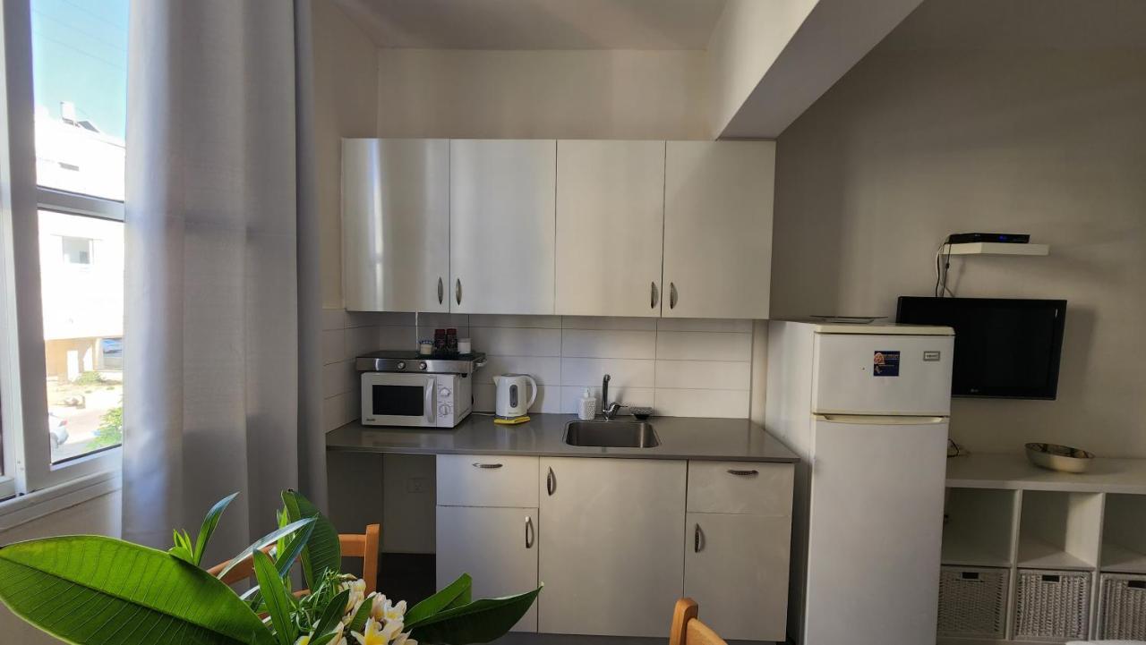David Hameleh House Aparthotel Netanya Rum bild