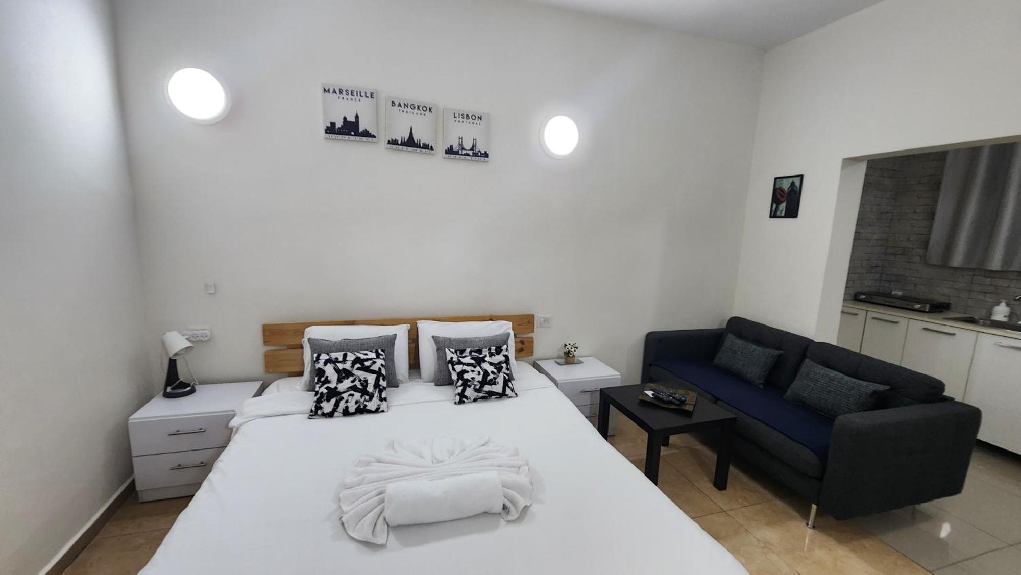 David Hameleh House Aparthotel Netanya Exteriör bild